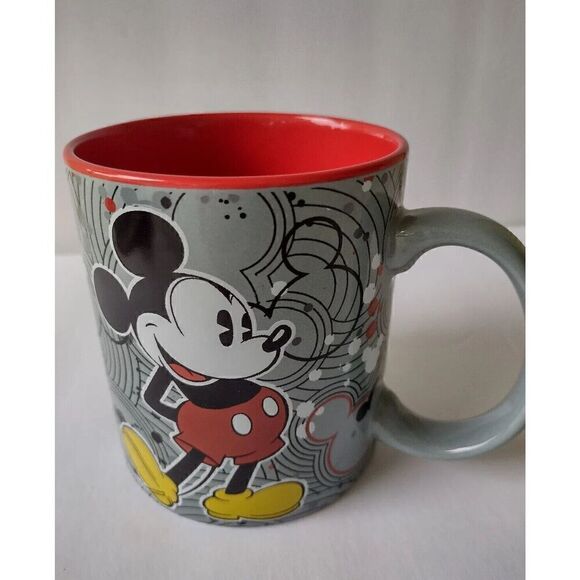 SILVER BUFFALO Disney Mickey Mouse 20 oz Coffee Mug Gray Red Yellow Black - Picture 1 of 6